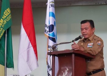 Al Haris saat menjadi Narasumber Pengenalan Budaya Akademik dan Kemahasiswaan (PBAK) UIN STS Jambi (foto: Dok.ist)