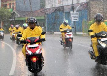 Foto Ilustrasi pengendara di saat Hujan (Dok Istimewa)