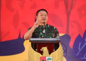 Kasad Jenderal TNI Dr. Dudung Abdurachman saat memberi kata sambutan (Foto: Dok Dispenad)