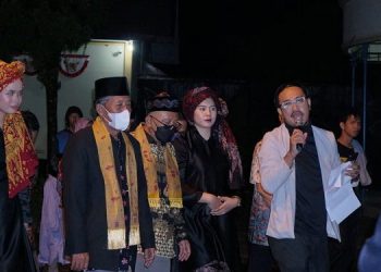 Wagub Abdullah Sani saat membuka Pameran Seni Rupa Tahun 2022 (dok : Istimewa)