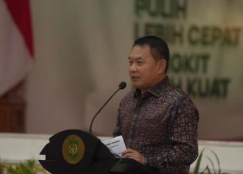 Kasad Jenderal TNI Dr. Dudung Abdurachman saat menghadiri acara ramah tamah dengan Gubernur Riau (dok Dispenad)